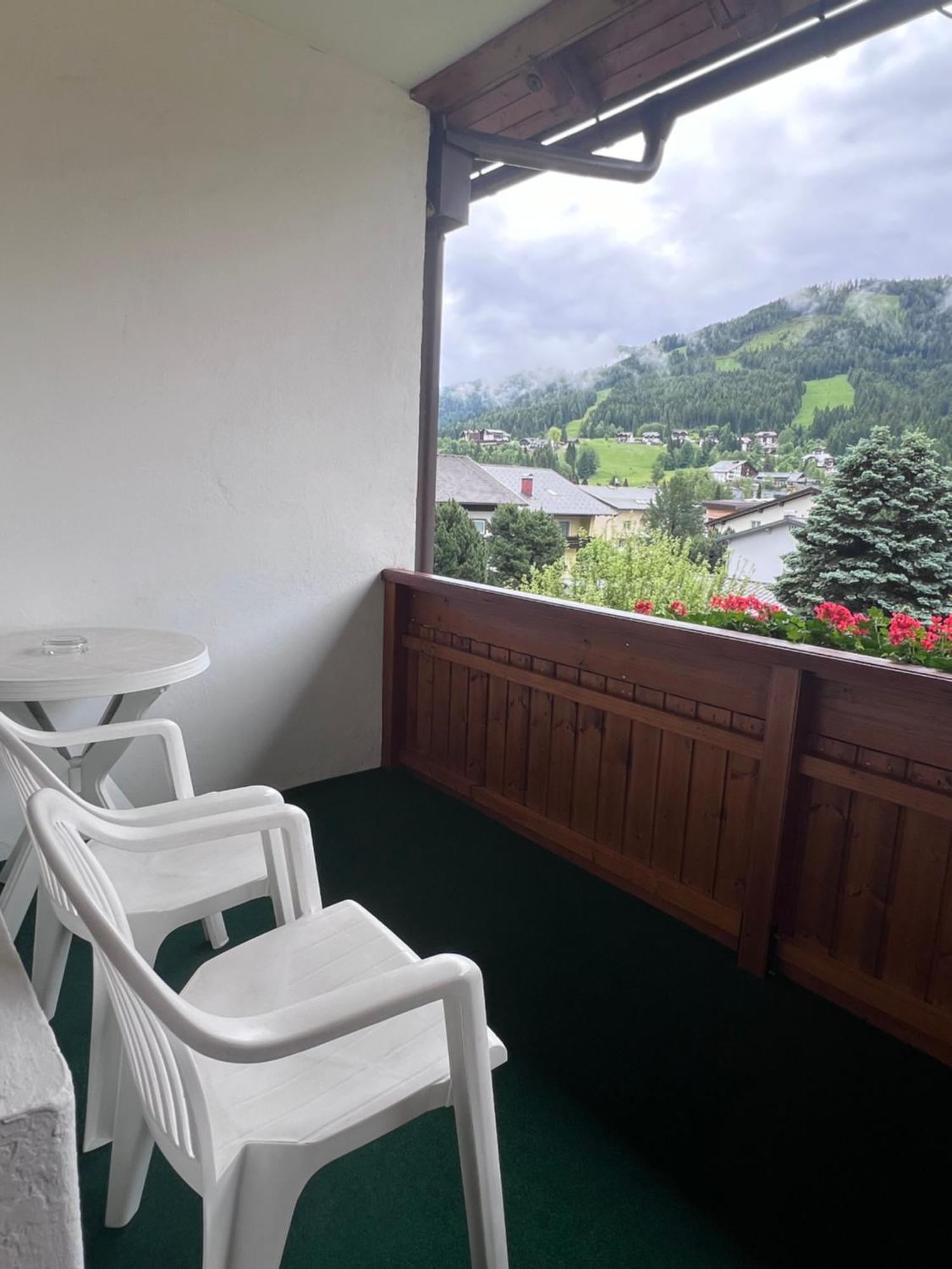 Frühstückspension-Appartementhaus Wasserer Bad Kleinkirchheim Exterior foto